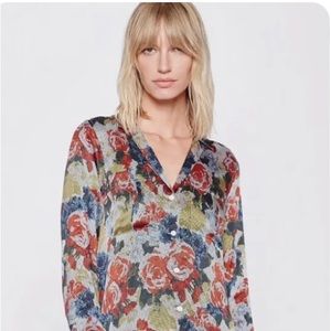 Equipment Sonny Silk Pajama Shirt in Rouge Multi Floral Print Size Medium